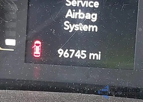 2020 Jeep Cherokee Latitude 4X4 z USA, uszkodzony, nr VIN 1C4PJMCB5LD573036